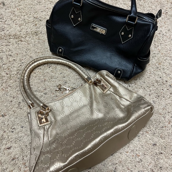 Purses - Picture 2 of 8